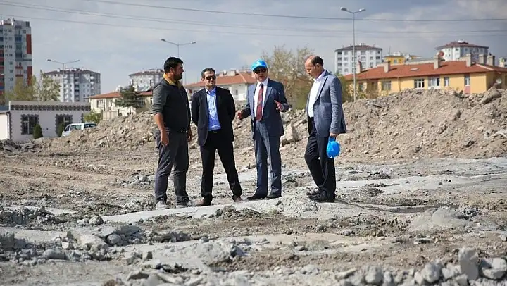 Başkan Çolakbayrakdar: 'Kentsel dönüşümle Kayseri'ye yeni bir çehre kazandıracağız'