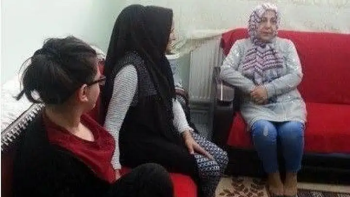 Kamçı, aile ziyaretlerine devam ediyor