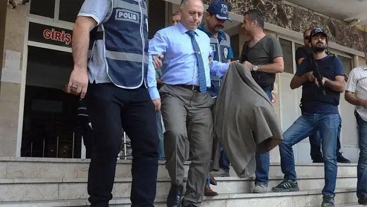 Darbeci komutanın itirafı
