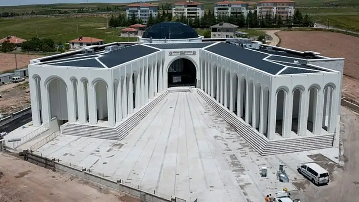 Bahçeli'nin bağışladığı arsada Türkiye'nin en büyük Cemevlerinden biri açıldı