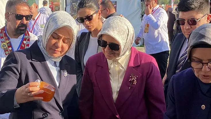 Bakan Hakan Fidan'ın eşi Kayseri ziyaretinde o bölgeyi es geçmedi