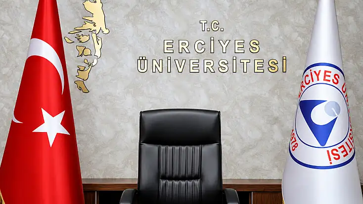 Erciyes Üniversitesi'nde yeni Rektör kim olacak diye merak edilirken mevcut Rektör'den dikkat çeken hamle