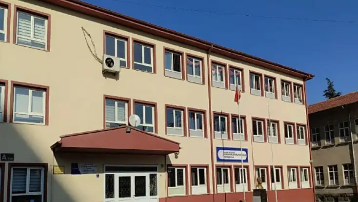 Kayseri’de bir öğretmen daha hayatını kaybetti