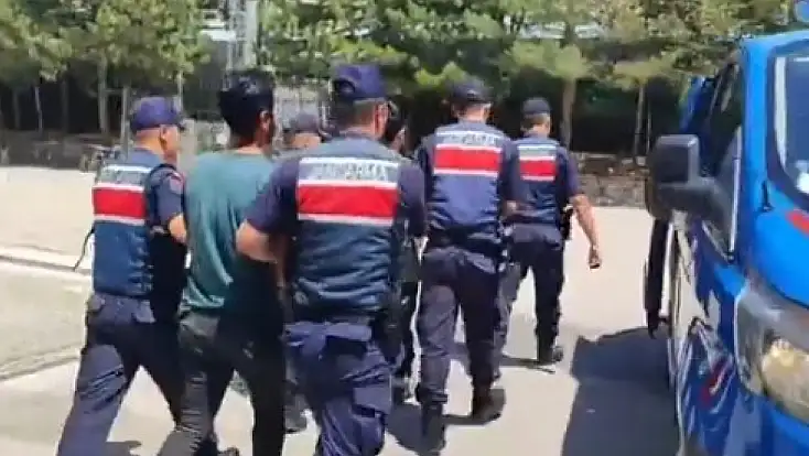 Kayseri'de  DEAŞ operasyonu: Onlarca şahıs yakalandı!