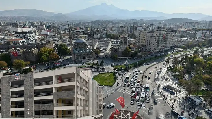 Kayseri’de meydan projesi için ilk adım atıldı! Katlı otopark nereye yapılacak?