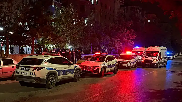 Kayseri'de öldürdüğü babasının cansız bedeni ile aynı evde kaldı!