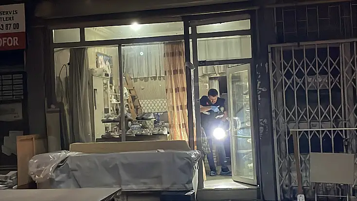 Kayseri'de şüpheli ölüm! Ayakkabıcı dükkanında cansız bedeni bulundu