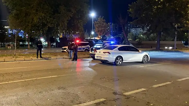 Kayseri'de üniversite öğrencisine otomobil çarptı! Durumu kritik