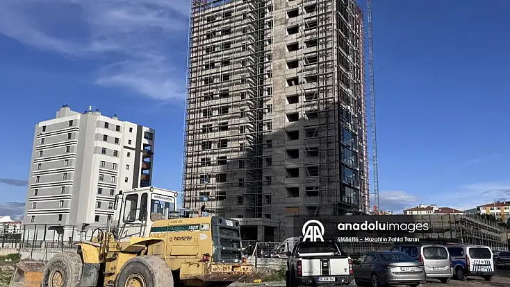 Kayseri'de üzerine mermer düşen inşaat işçisi hayatını kaybetti!