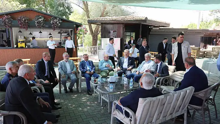 Kayseri Şeker'de neler oluyor? Vali ve Milletvekillerine bilgi verildi