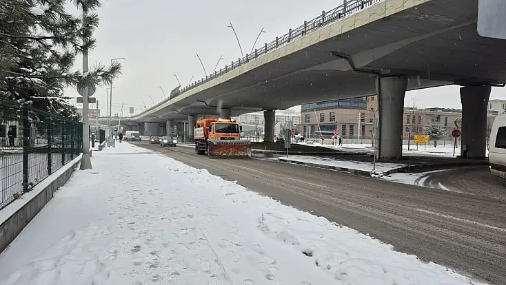 Meteoroloji tarih verdi! Kayseri’ye kar geri geliyor