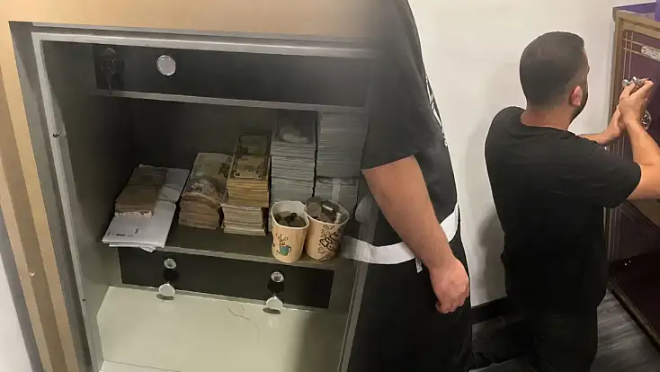 Süleymancılara operasyon! Kayseri'de 33 yıl önce kurulan şirkette arama yapıldı