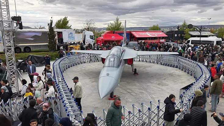 Türkiye'nin gözü Kayseri'de olacak: 8. BİLİMFEST açıldı