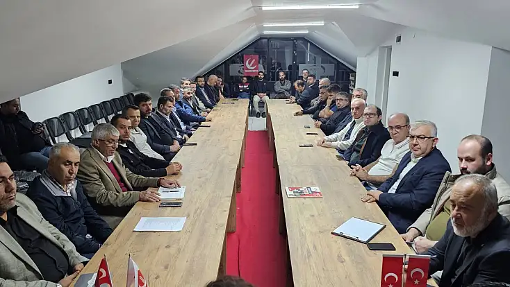 YRP'nin Kayseri yönetimi toplandı: Bir dokunduk, bin ah işittik!
