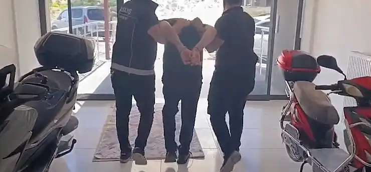 Kayseri'de zehir taciri firari kıskıvrak yakalandı!