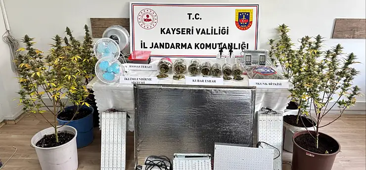Jandarmadan operasyon: Evinde düzenek çıktı