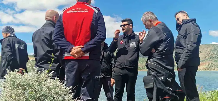 Kızılırmak'a düşen genç için 51 personel seferber oldu