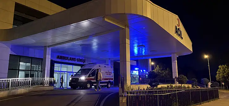 Kayseri'de bıçaklı kavga hastanede bitti!