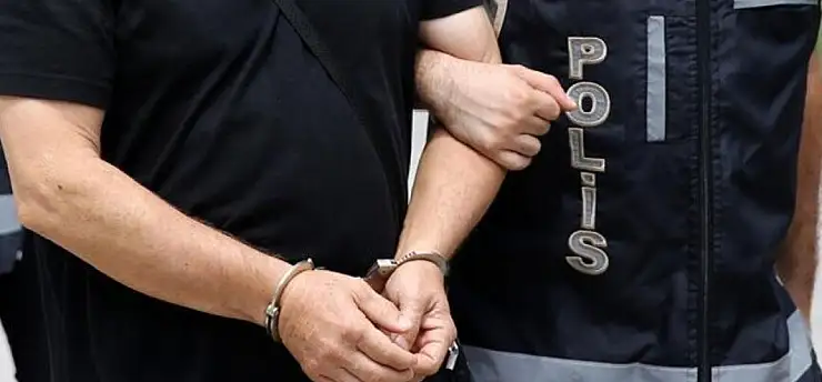 Kayseri'de büyü bozma vaadiyle 794 bin TL dolandırdı