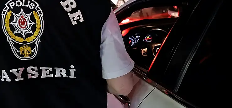 Kayseri'de huzur ve güven için dev operasyon! Aranan şahıslar yakalandı
