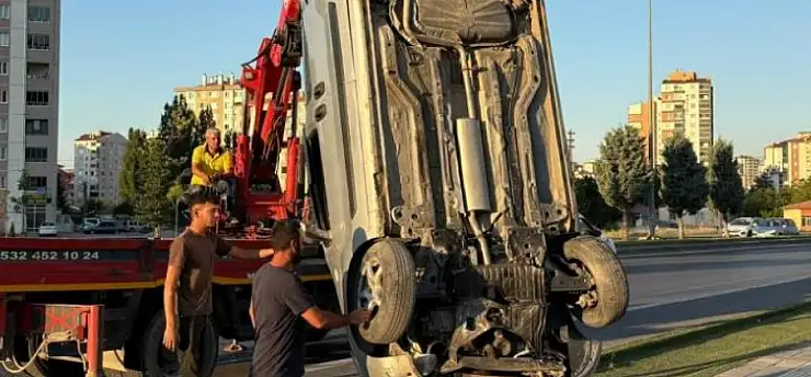 Kayseri'de kontrolden çıkan araç takla attı!