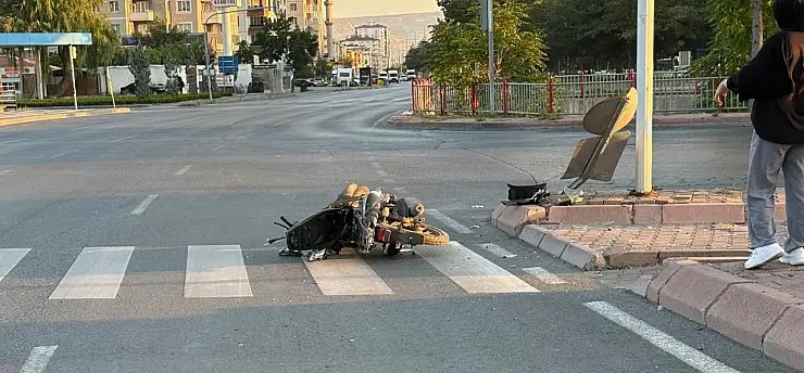 Kayseri'de korkutan kaza! Çarpmanın şiddetiyle savrulan sürücü ağır yaralandı
