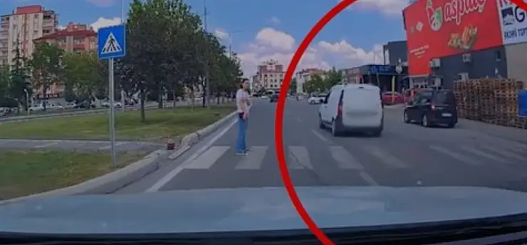 Kayseri'de yayalara yol vermeyen sürücülere ceza