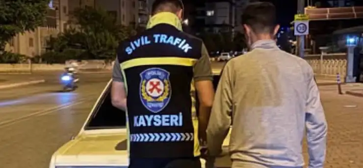 Kayseri'de yüzlerce sürücüye ceza üstüne ceza!