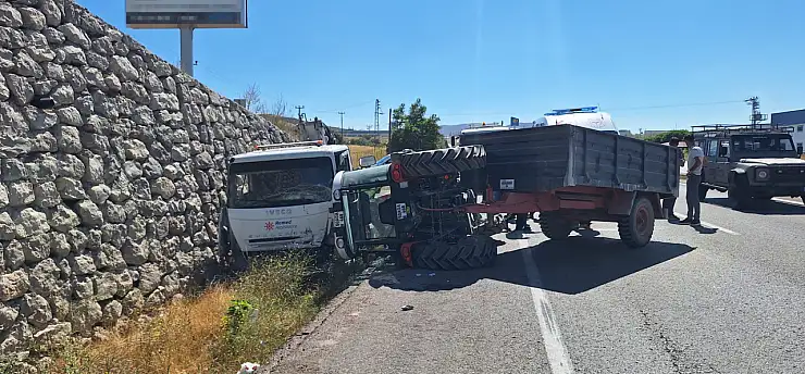 Kayseri plakalı vinç kurtarıcısı kaza yaptı! 6 yaralı