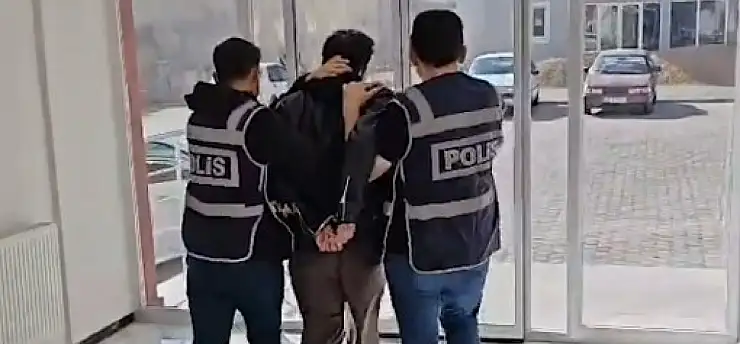 Kayseri polisi silahla yağma hükümlüsünü yakaladı!