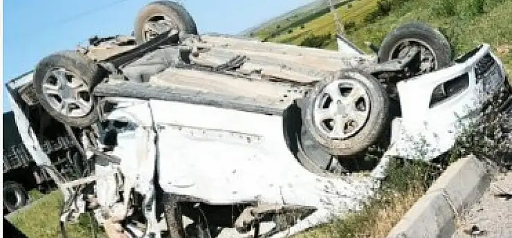 Kayseri yolunda kaza: Cezaevi aracı takla attı 7 kişi yaralandı