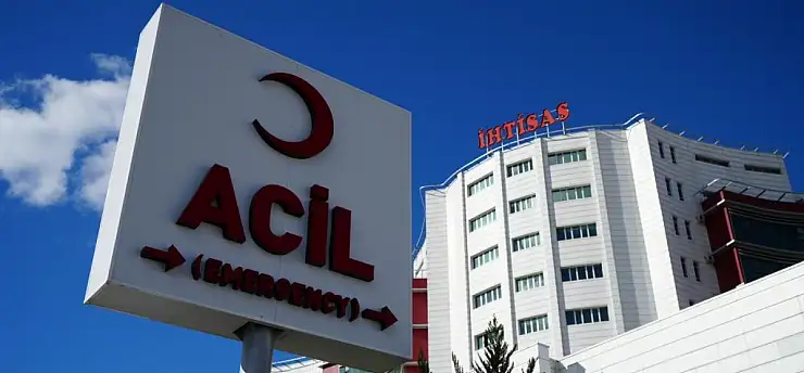 Kayseri yolunda zincirleme kaza: 5 yaralı