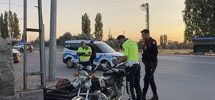 Polisin çocuğuna kimlik sormasına öfkelenen babanın sonu karakolda bitti