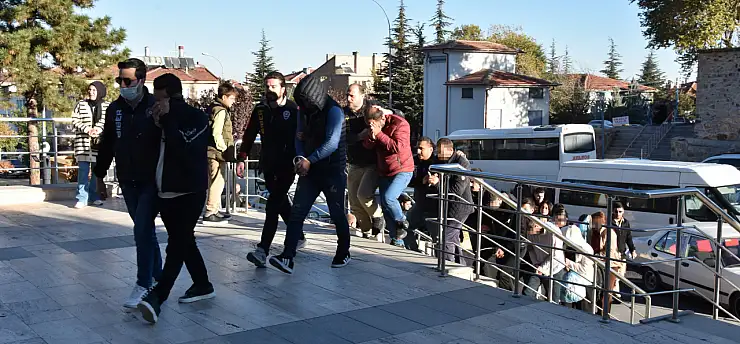 Sahte kripto sitesiyle büyük vurgun! Çete lideri tutuklandı