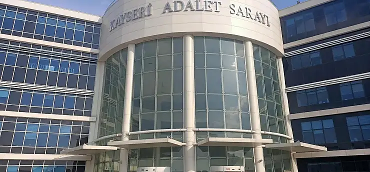 Uyuşturucu ticaretine 12 yıl 6 hapis 125 bin lira para cezası