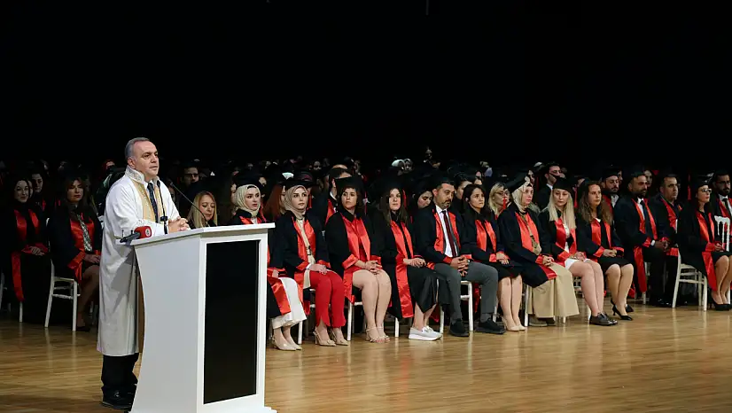250 öğrenci için mezuniyet sevinci!