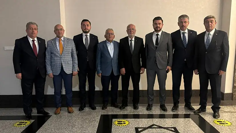 AK Parti Kayseri heyeti Ankara'da buluştu!