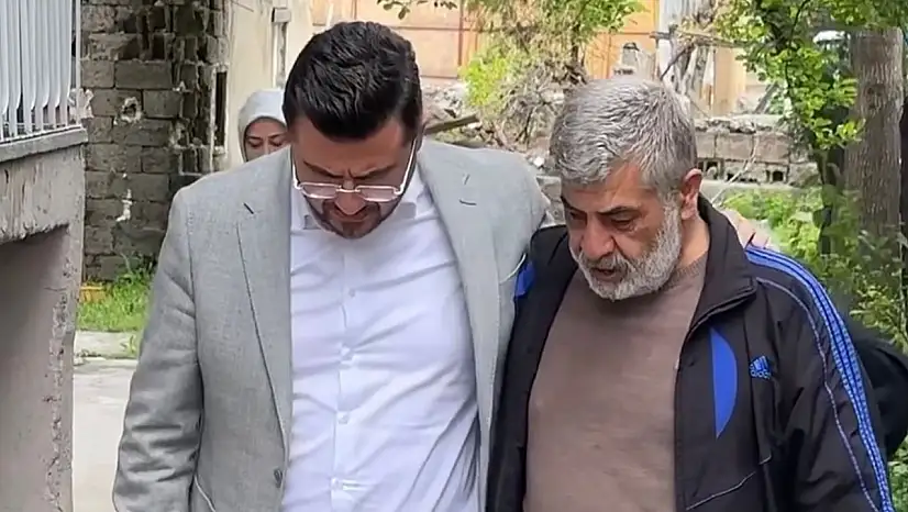 AK Parti Kayseri İl Teşkilatı hane ziyaretlerini sürdürüyor!