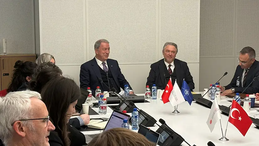 Akar'dan NATO zirvesi öncesi önemli mesajlar