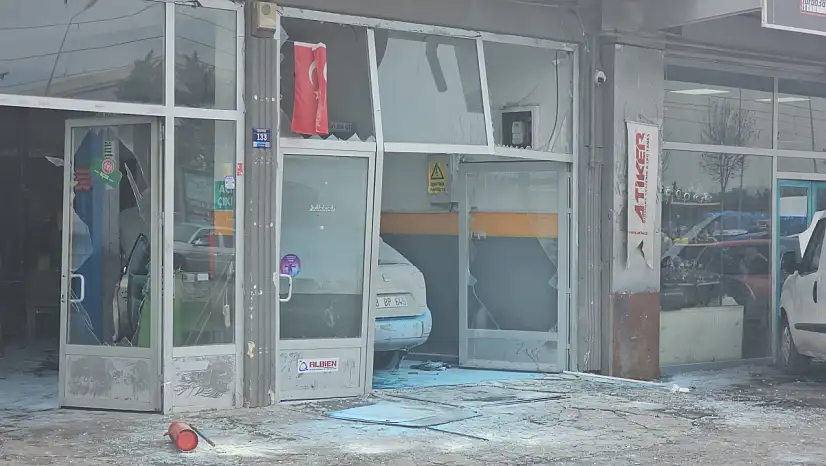 Flaş! Sanayi'de patlama: Yaralılar var