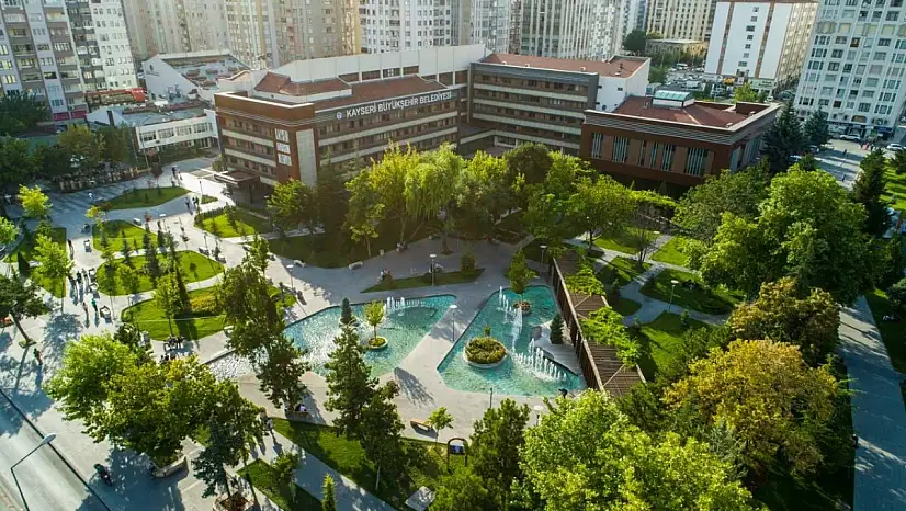 Atatürk'e yönelik paylaşımı ile tepki toplayan Fevzi Konaç ile ilgili Kayseri Büyükşehir Belediyesi'nden açıklama geldi!