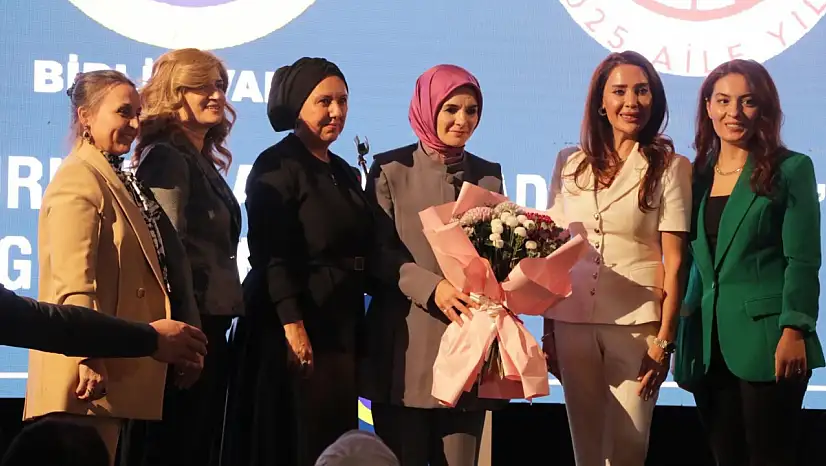 Bakan Göktaş: Kadının olduğu yerde bereket vardır