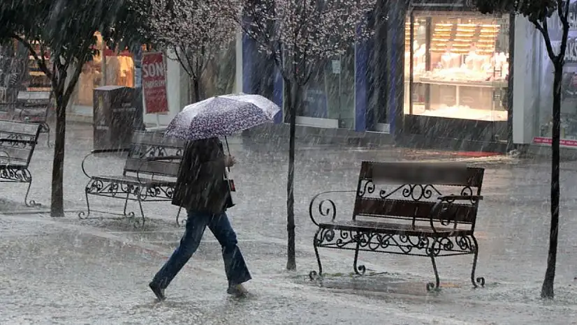 Balkanlar'dan geliyor! Meteoroloji'den 5 ile uyarı