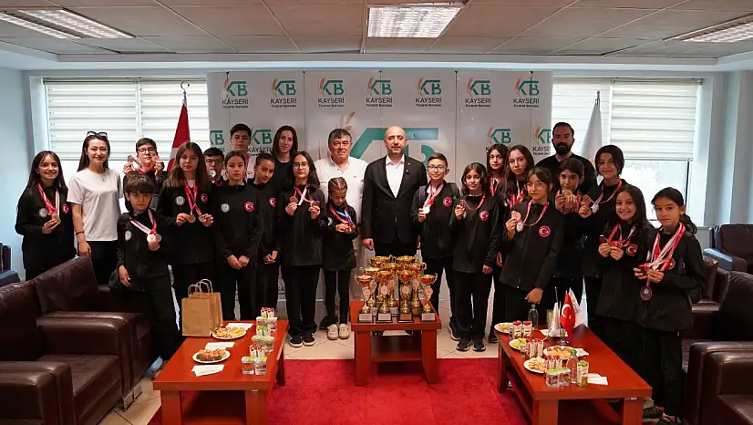 Başkan Bağlamış, sporcuların taleplerini dinledi