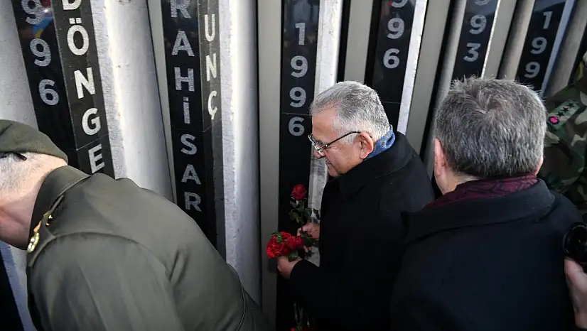 'Şehitlerimizin hatırası, bu topraklarda ve gönüllerimizde sonsuza kadar yaşayacaktır'