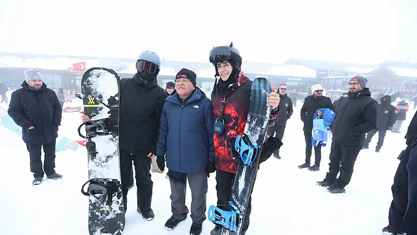 Başkan Büyükkılıç'tan Erciyes Kayak Merkezi'ne ziyaret!