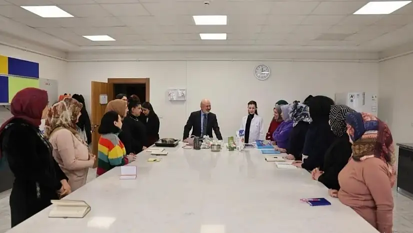 Kayseri'de kadınlar hem öğreniyor hem kazanıyor!