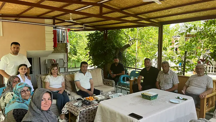 Başkan şehit Cennet Yiğit'in ailesini ziyaret etti