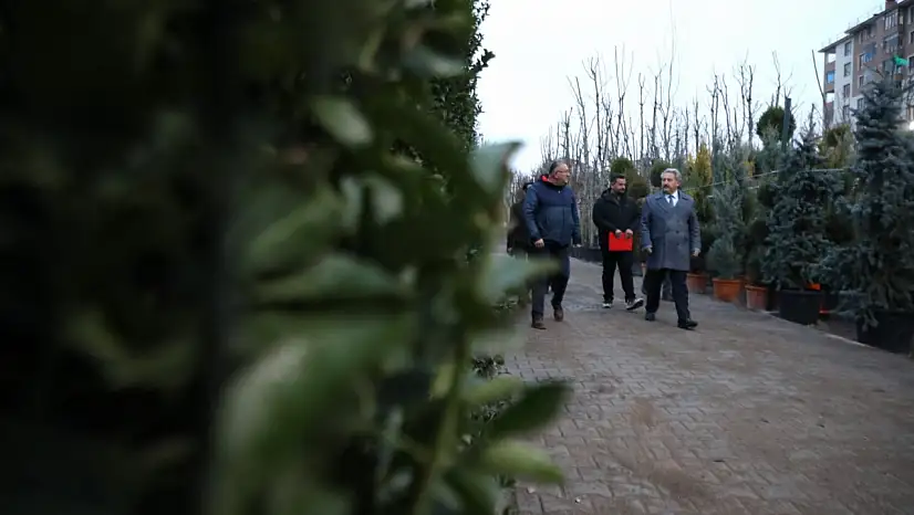 Başkan yerinde inceledi! İlçeye binlerce getirildi