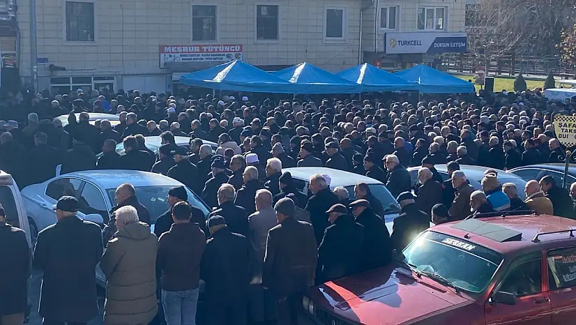 Başkan Öztürk'ün kayınvalidesi son yolculuğuna uğurlandı